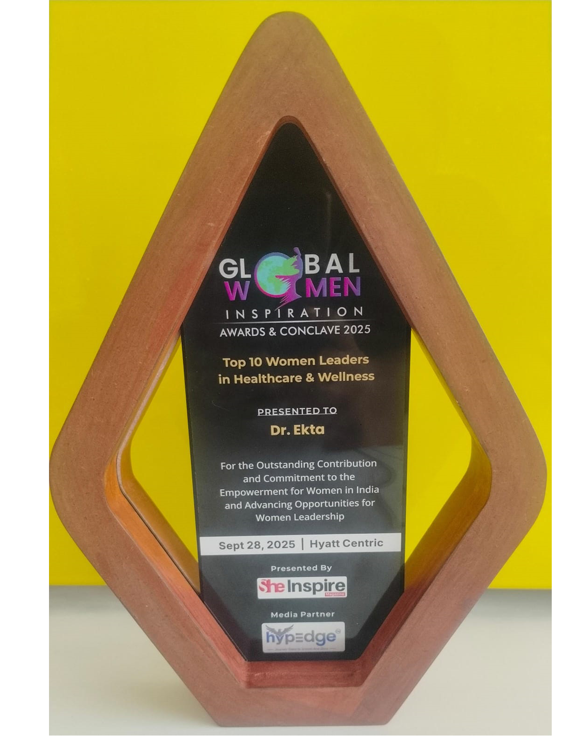 Global women inspiration award